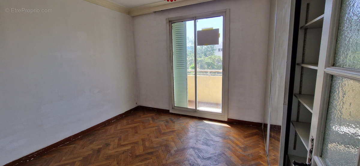 Appartement à MARSEILLE-9E