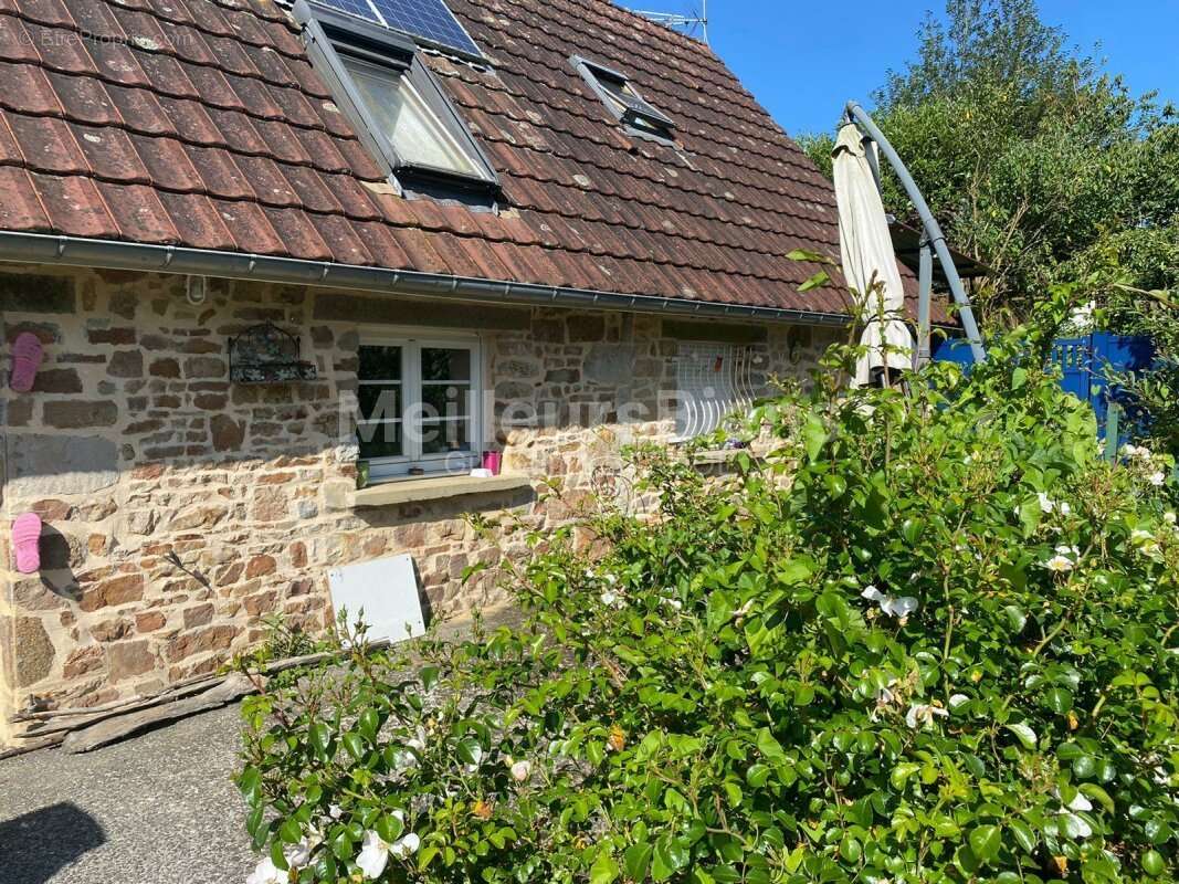 Maison à MAGNY-LE-DESERT