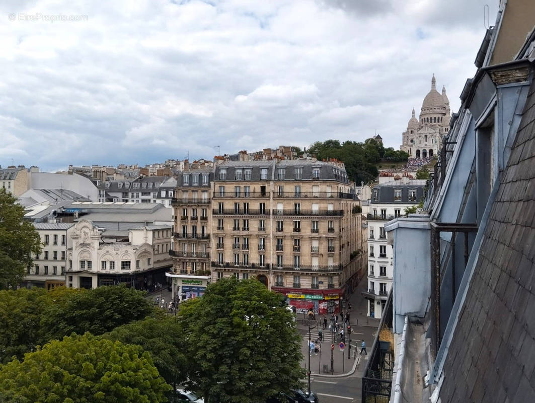 Appartement à PARIS-9E