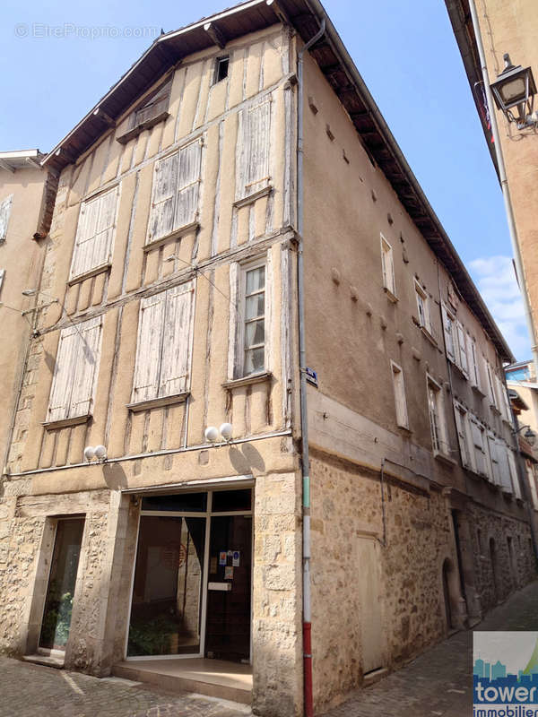 Maison à VILLEFRANCHE-DE-ROUERGUE