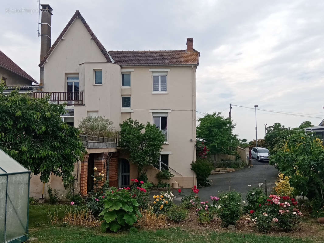 Maison à CHEMILLE