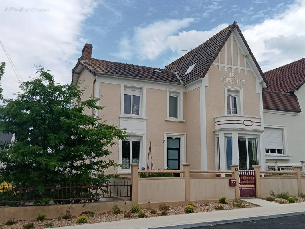 Maison à CHEMILLE