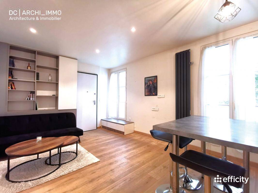 Appartement à PARIS-18E