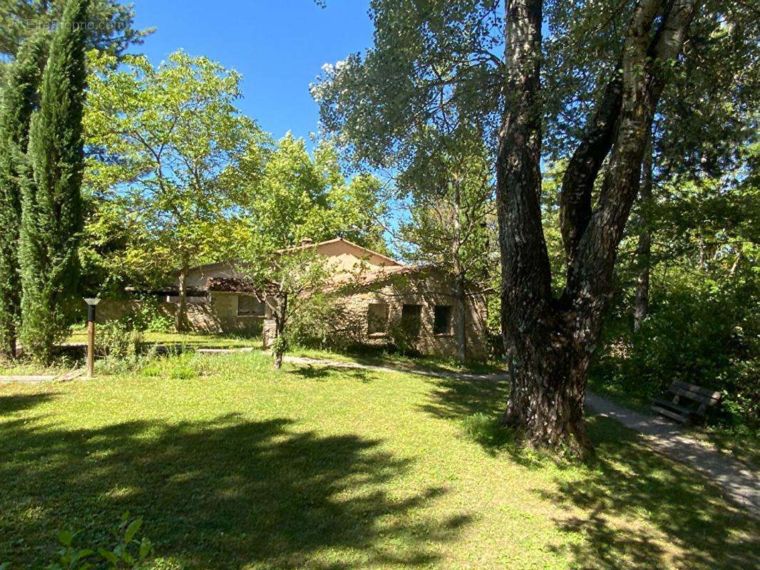 Maison à FORCALQUIER