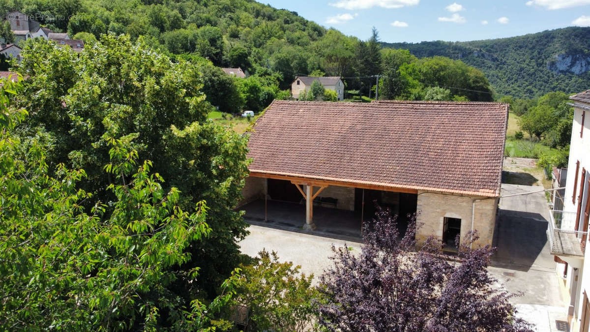 Maison à CAHORS