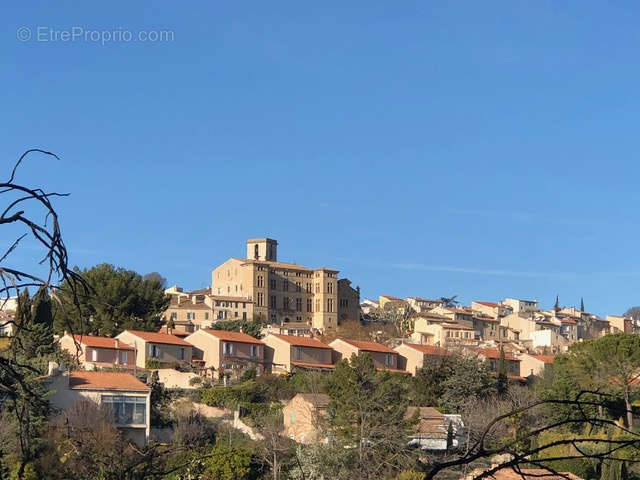 Maison à EGUILLES