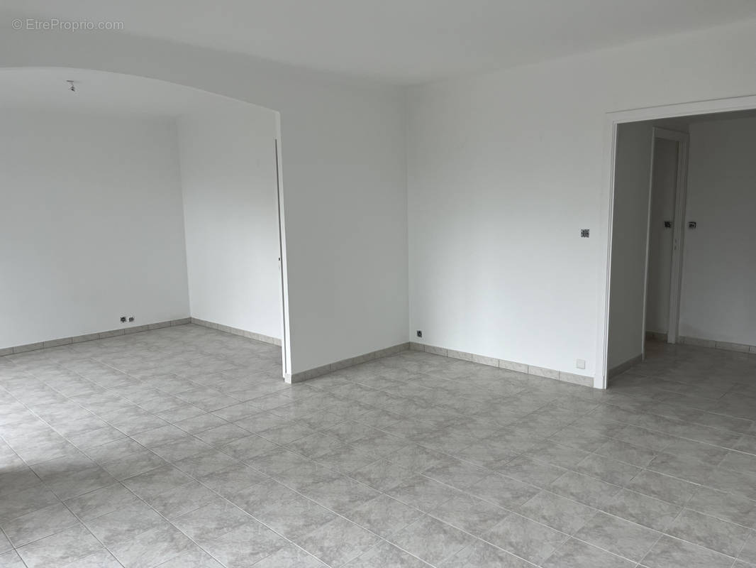 Appartement à MARSEILLE-12E