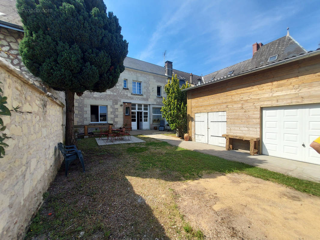 Maison à SAINT-NICOLAS-DE-BOURGUEIL