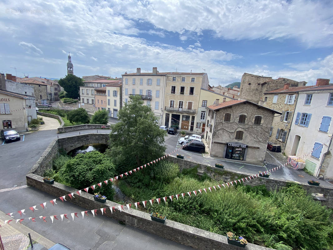 Appartement à BILLOM