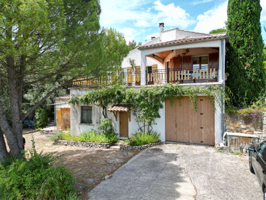 Maison à MOULES-ET-BAUCELS