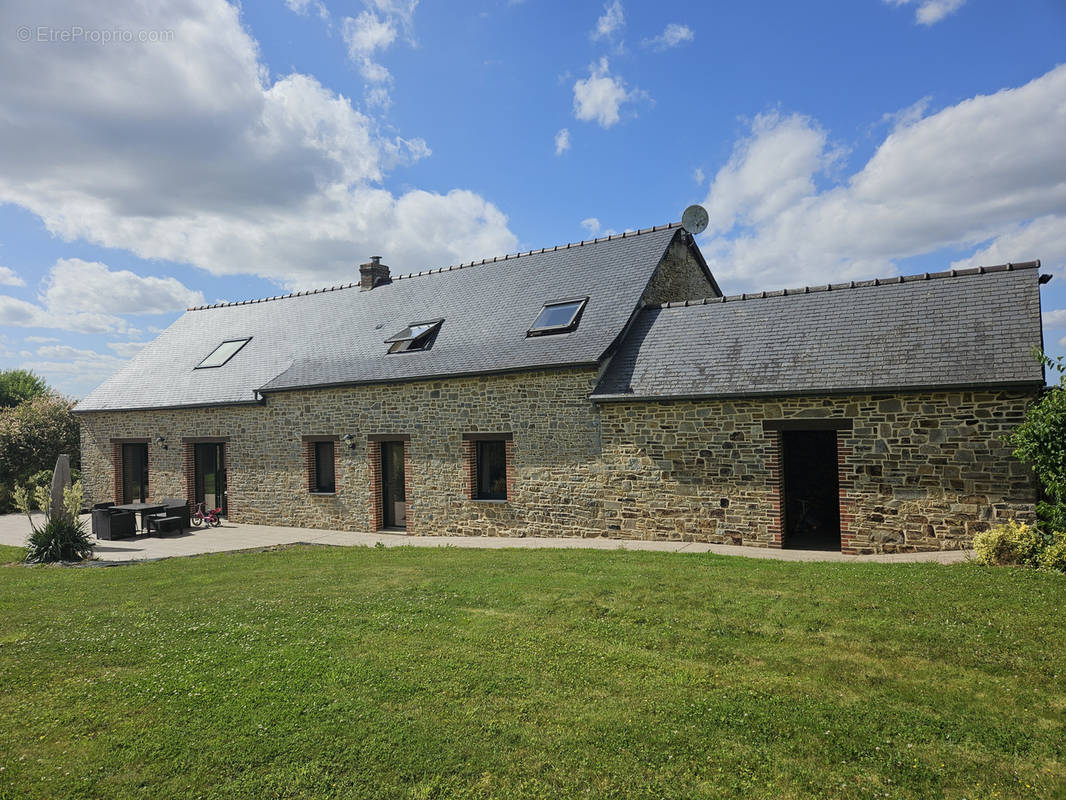 Maison à RETIERS