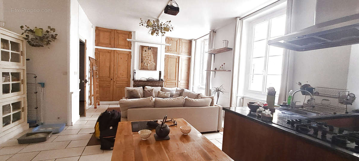 Appartement à LYON-1E