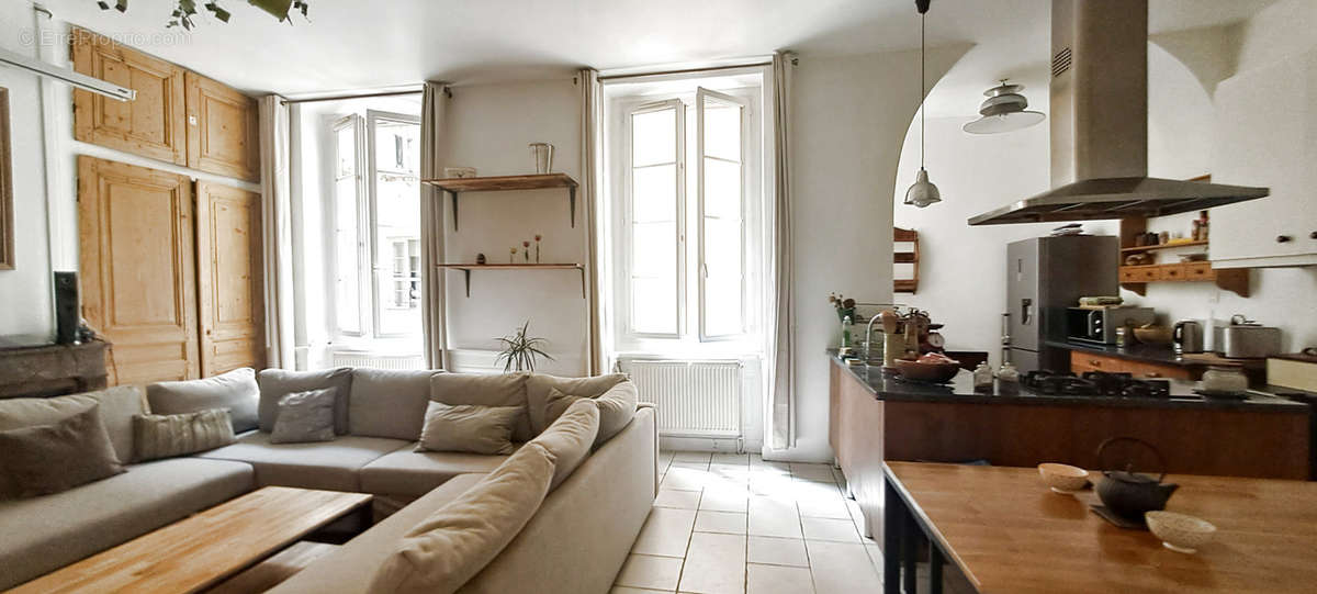 Appartement à LYON-1E