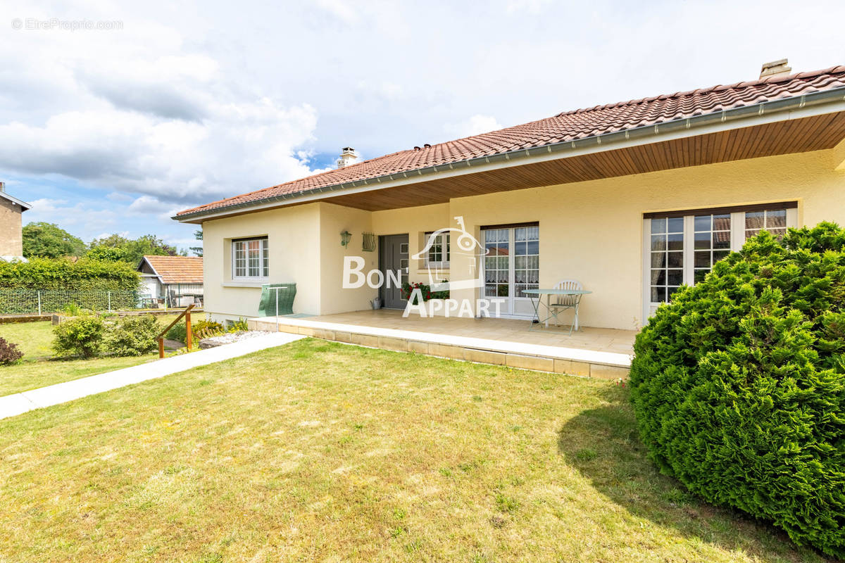 Maison à BRIEY