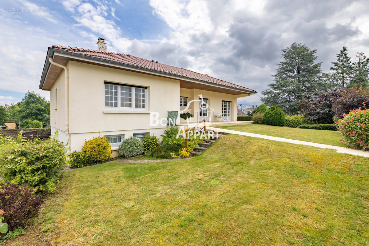 Maison à BRIEY