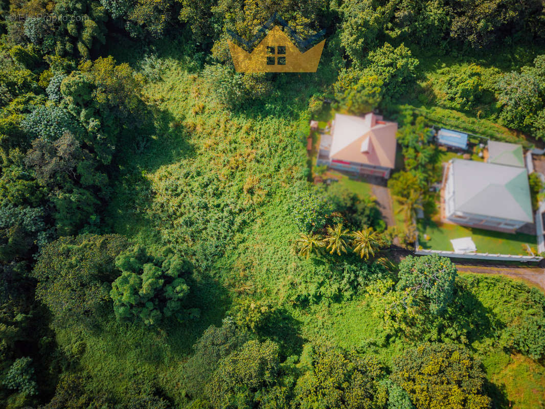 Terrain à DUCOS