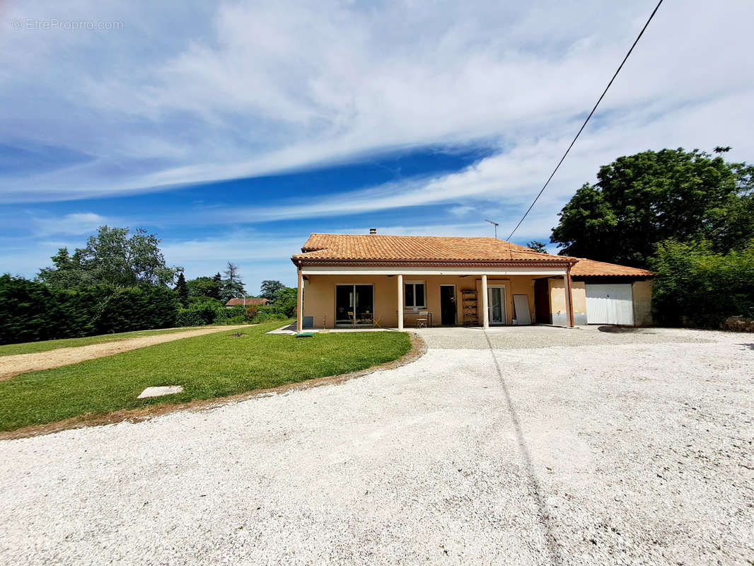 Maison à PENNE-D&#039;AGENAIS