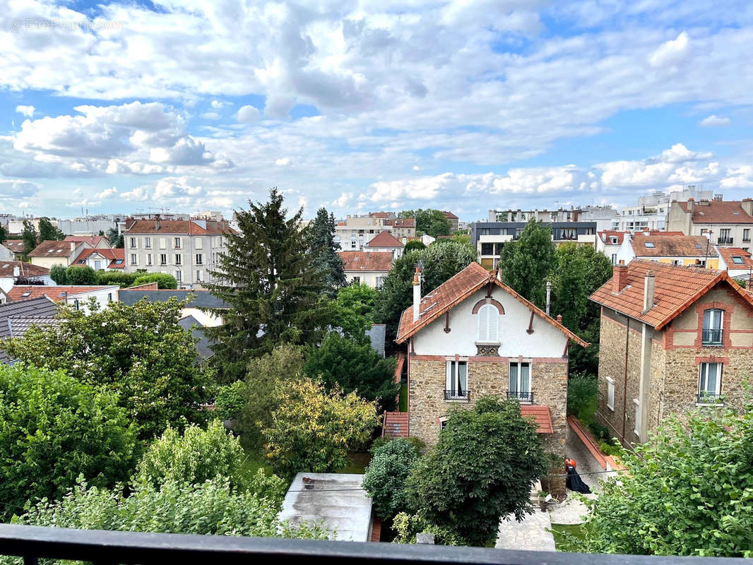 Appartement à SAINT-MAUR-DES-FOSSES