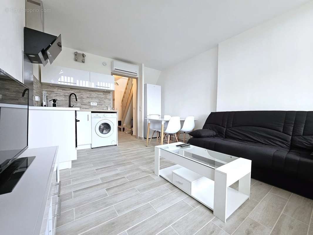 Appartement à FREJUS