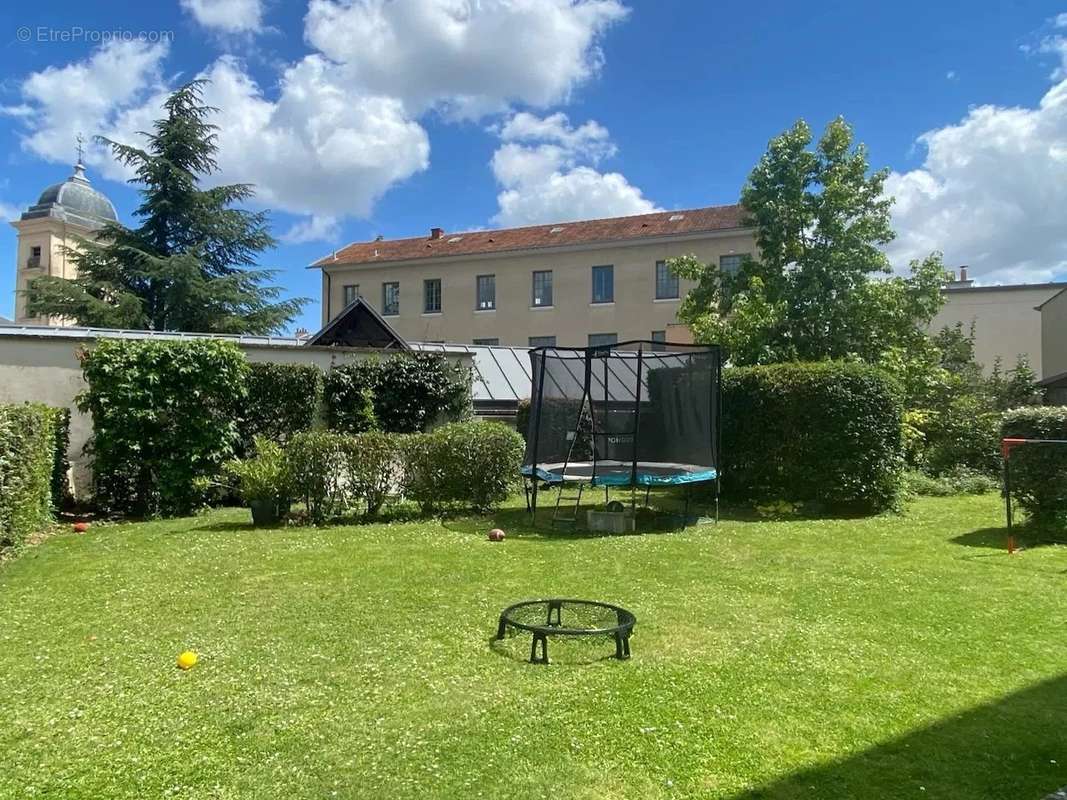 Appartement à VERSAILLES