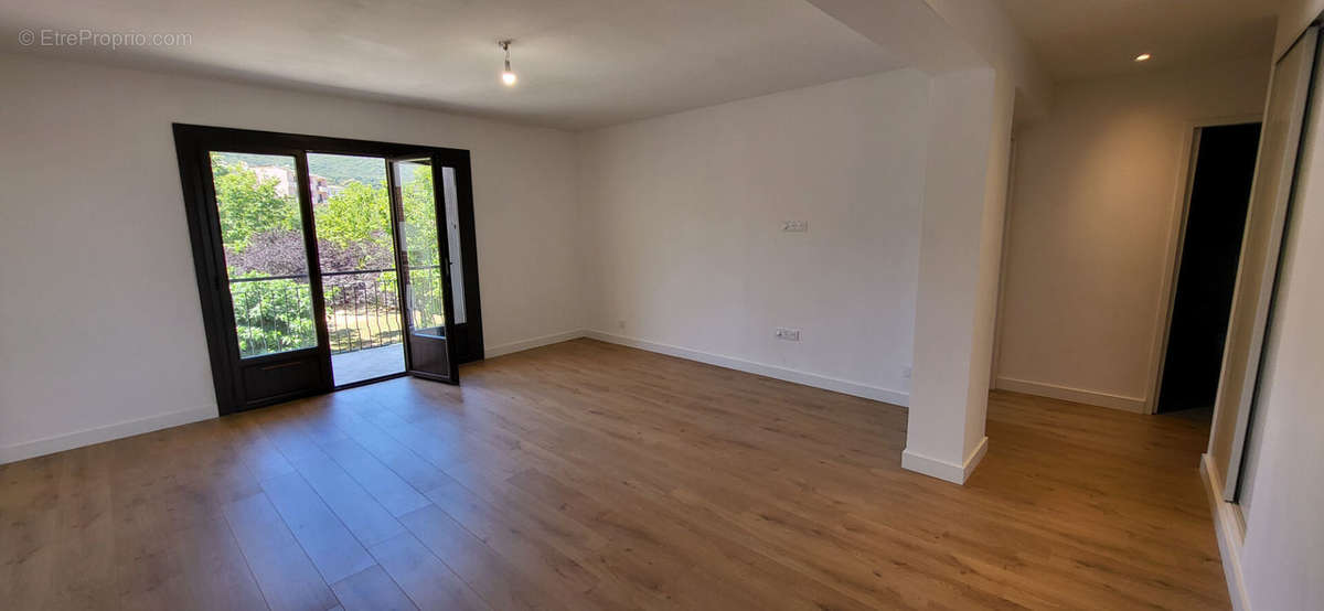 Appartement à BORGO