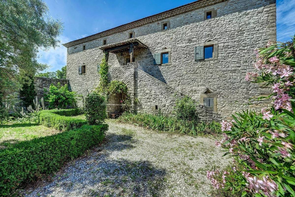 Maison à UZES