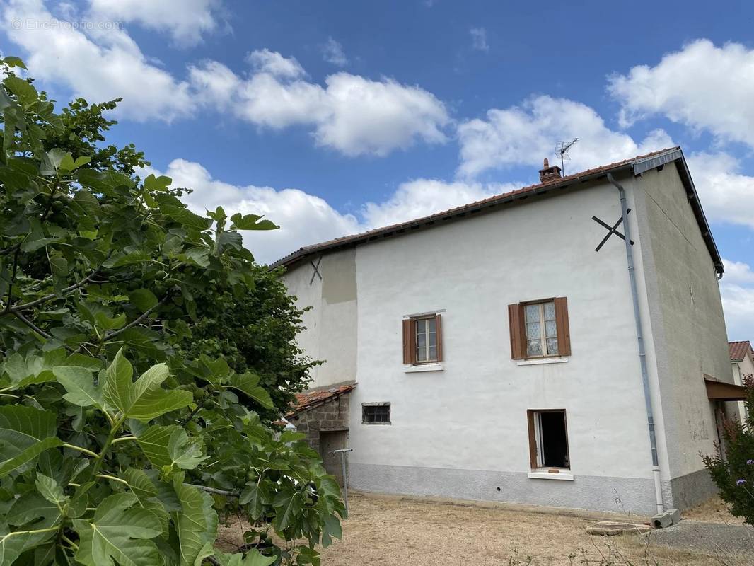 Maison à VILLENEUVE