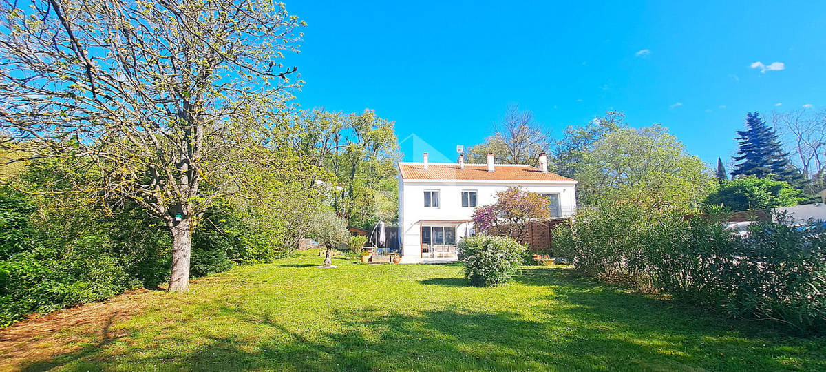 Maison à AIX-EN-PROVENCE