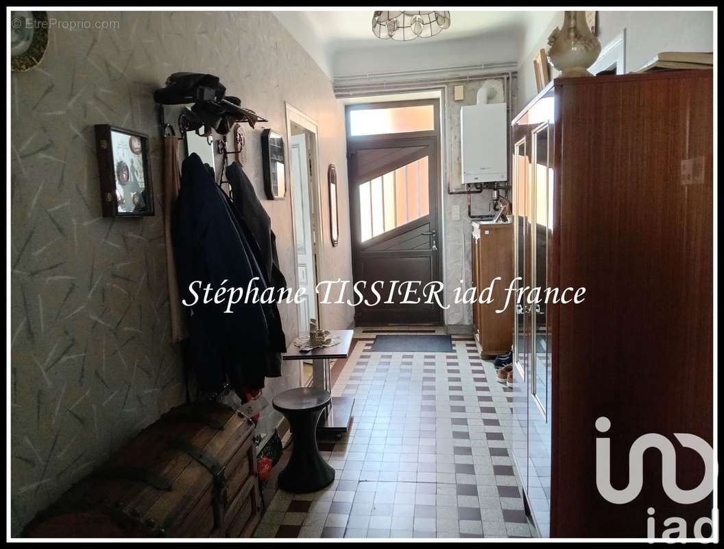 Photo 7 - Appartement à MONTCEAU-LES-MINES