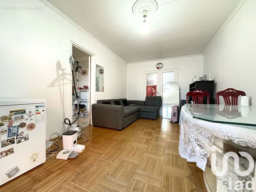 Photo 2 - Appartement à AUBERVILLIERS