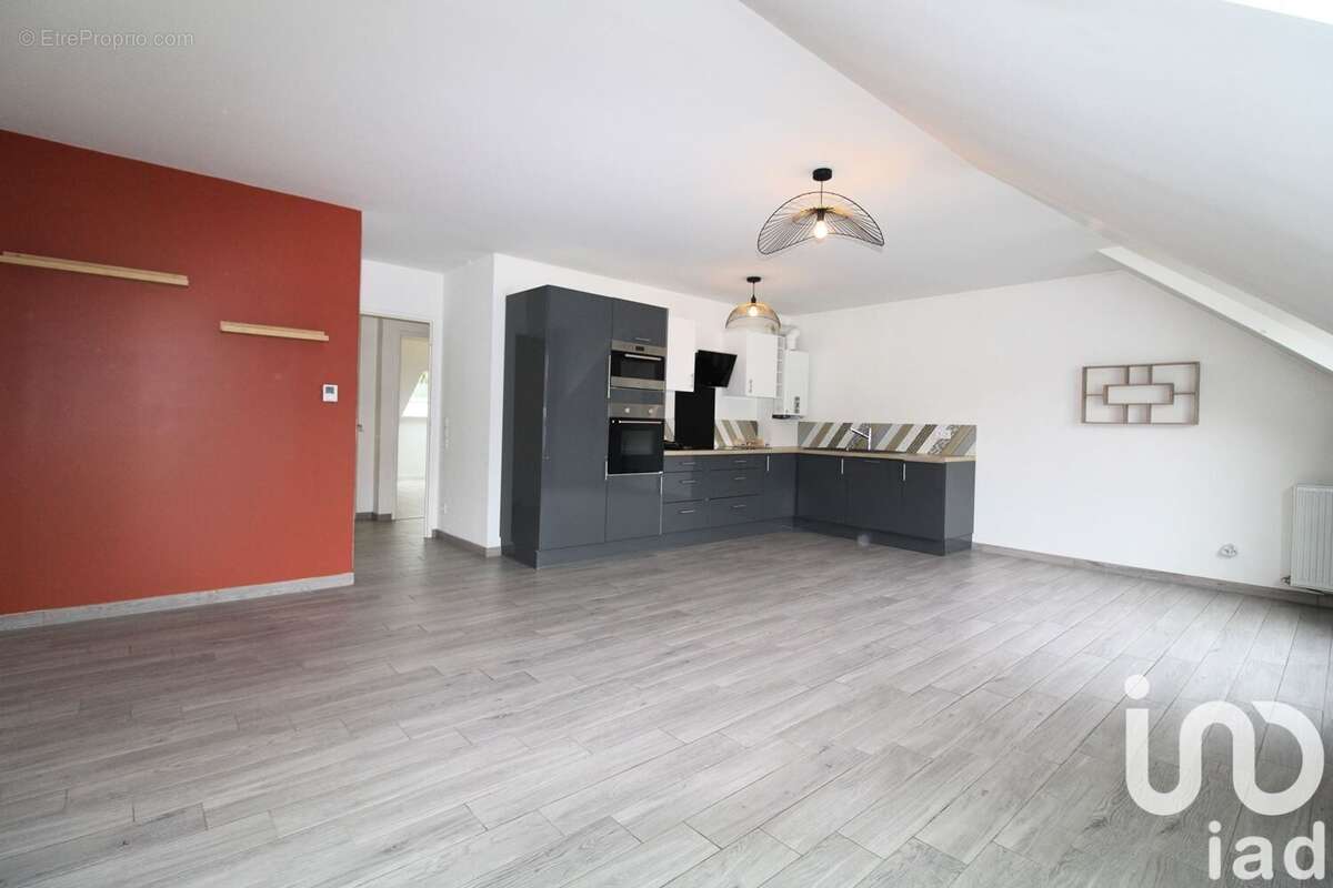 Photo 2 - Appartement à OZOIR-LA-FERRIERE