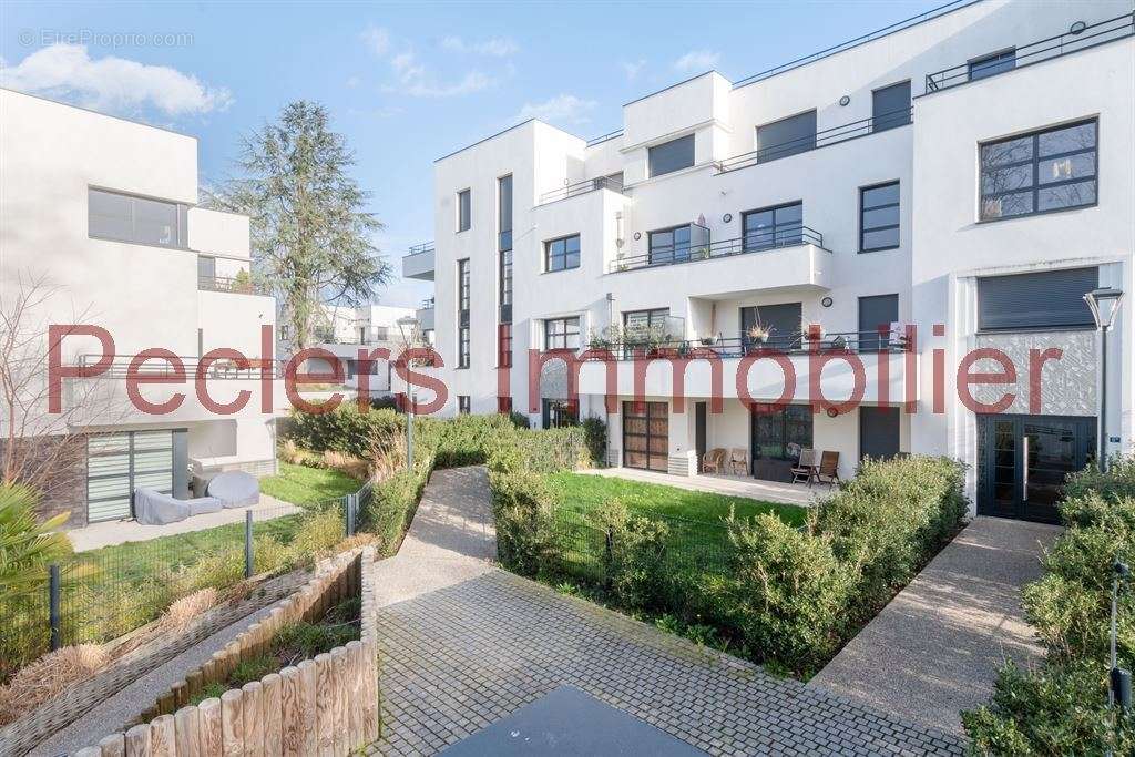 Appartement à RUEIL-MALMAISON