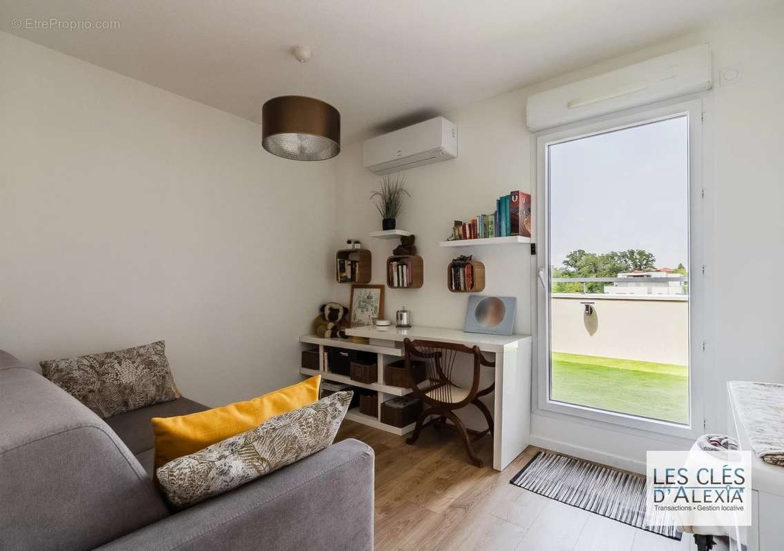 Appartement à SAINTE-FOY-LES-LYON