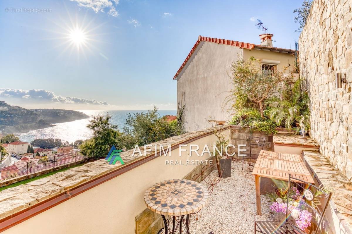 Appartement à ROQUEBRUNE-CAP-MARTIN