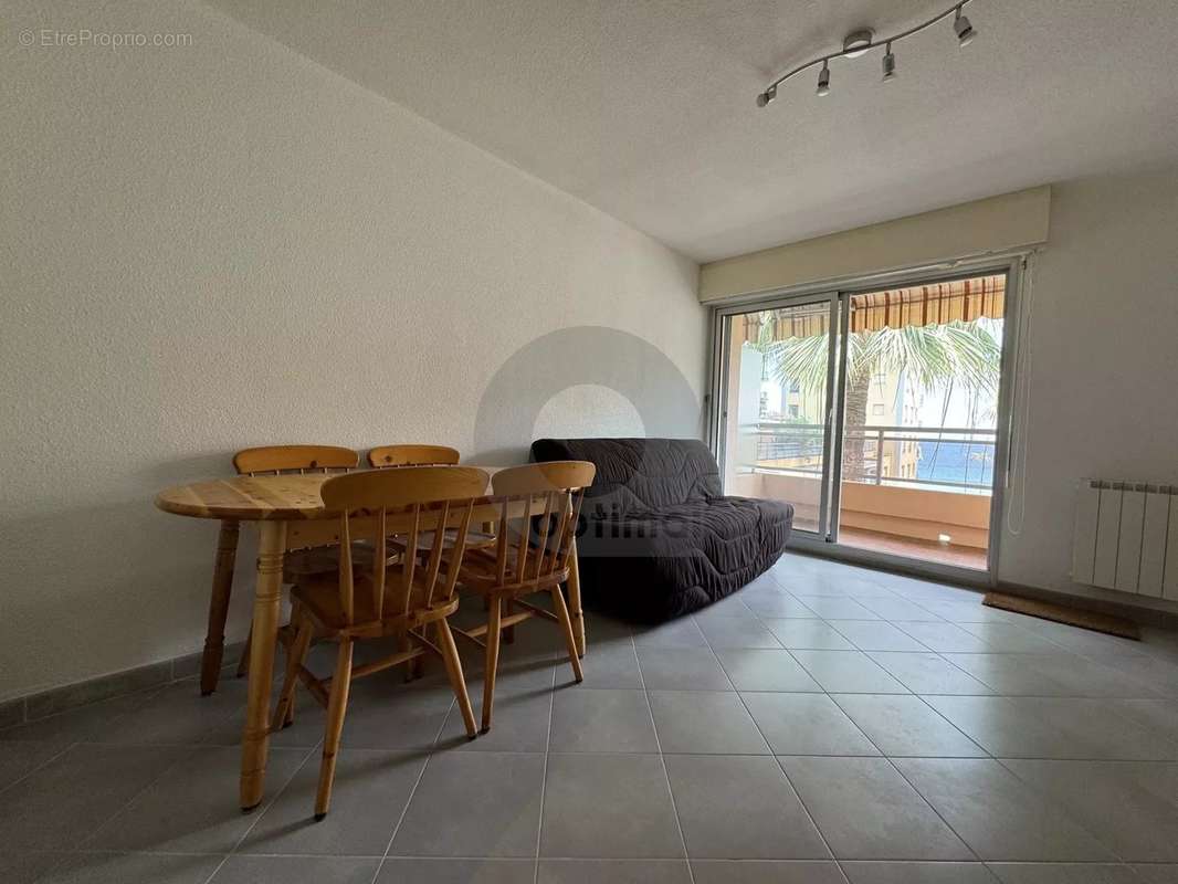 Appartement à ROQUEBRUNE-CAP-MARTIN