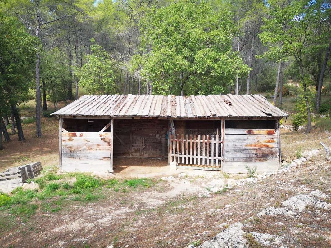 Maison à ENTRECASTEAUX