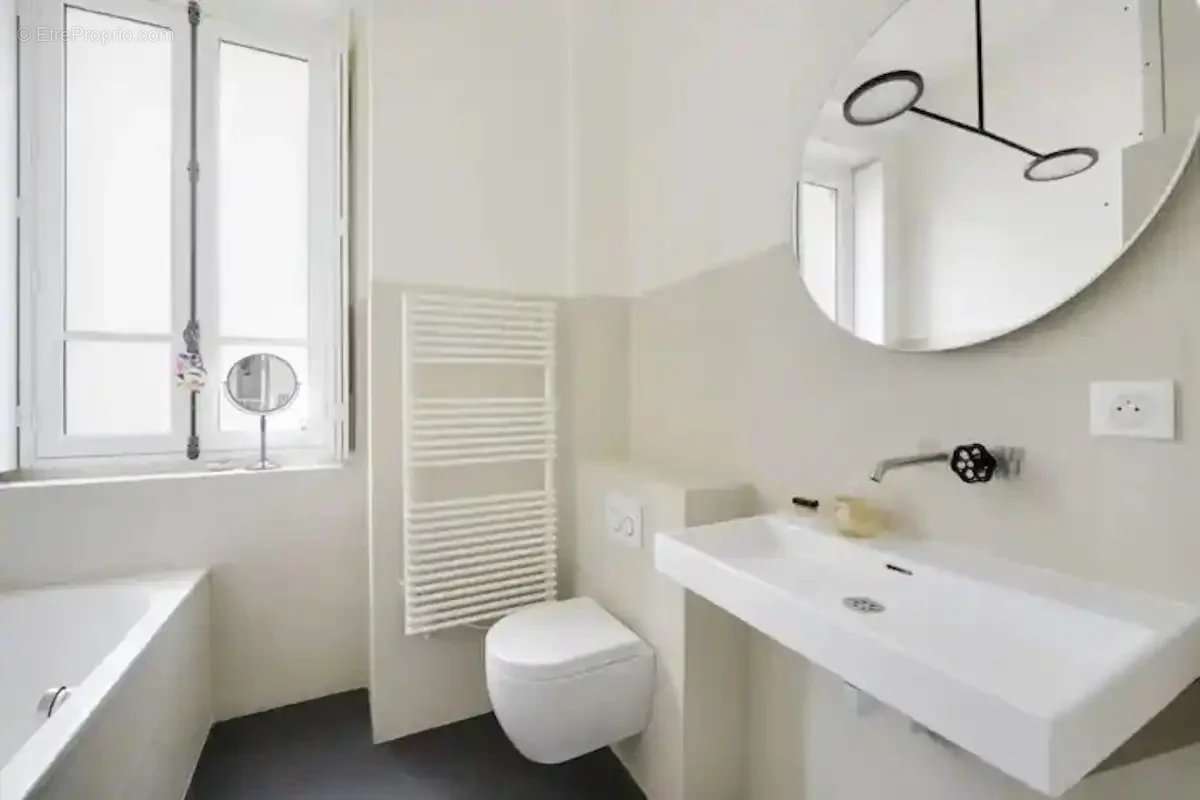 Appartement à PARIS-4E