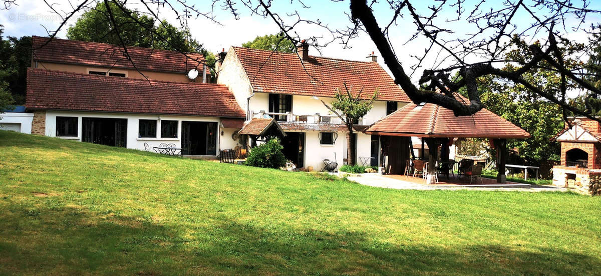 Maison à BRUEIL-EN-VEXIN