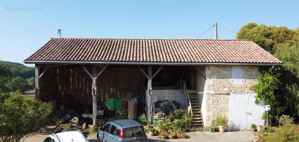 GRANGE - Maison à CASTERA-VERDUZAN