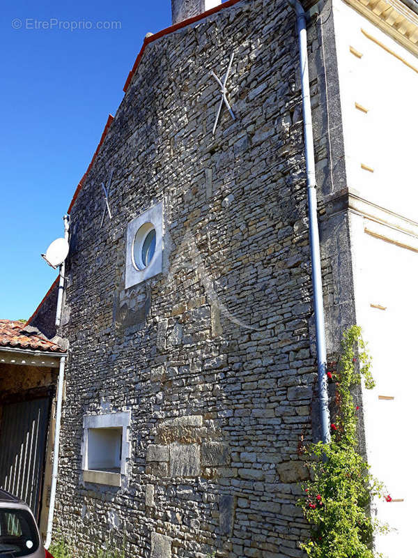 Maison à ASNIERES-LA-GIRAUD