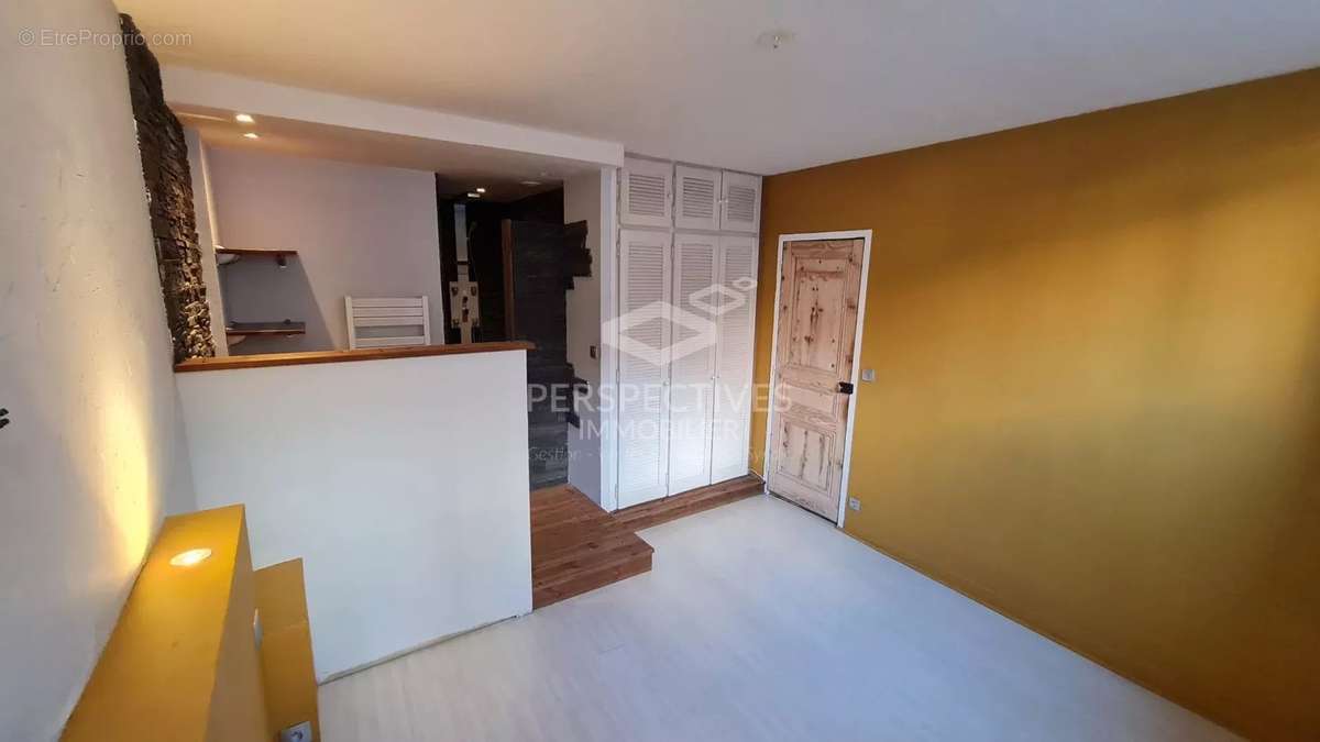 Appartement à SAINT-ETIENNE