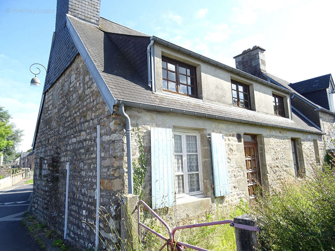 Maison à LE NEUFBOURG