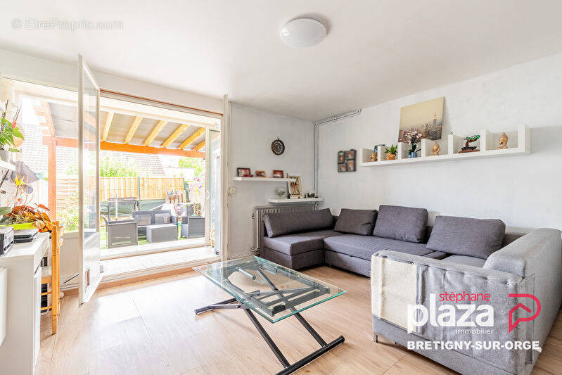 Appartement à BRETIGNY-SUR-ORGE