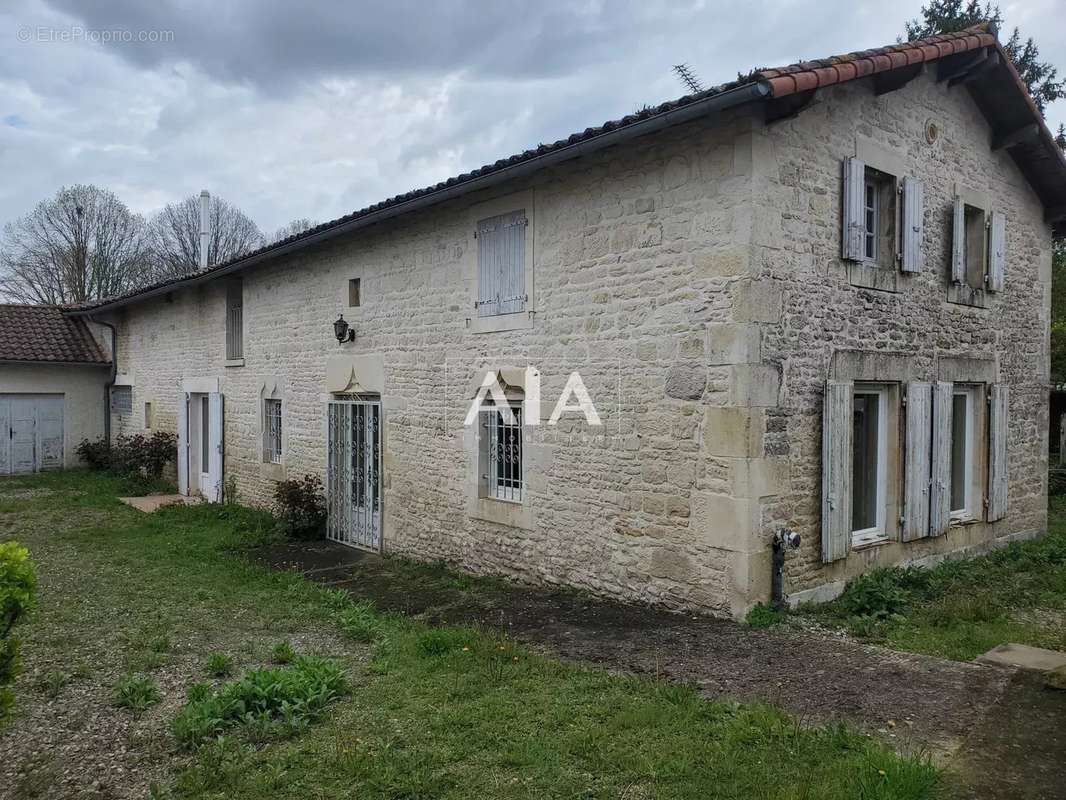 Maison à CHAUNAY