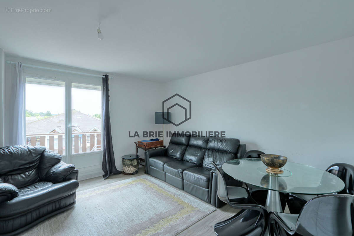 Appartement à MAROLLES-EN-BRIE