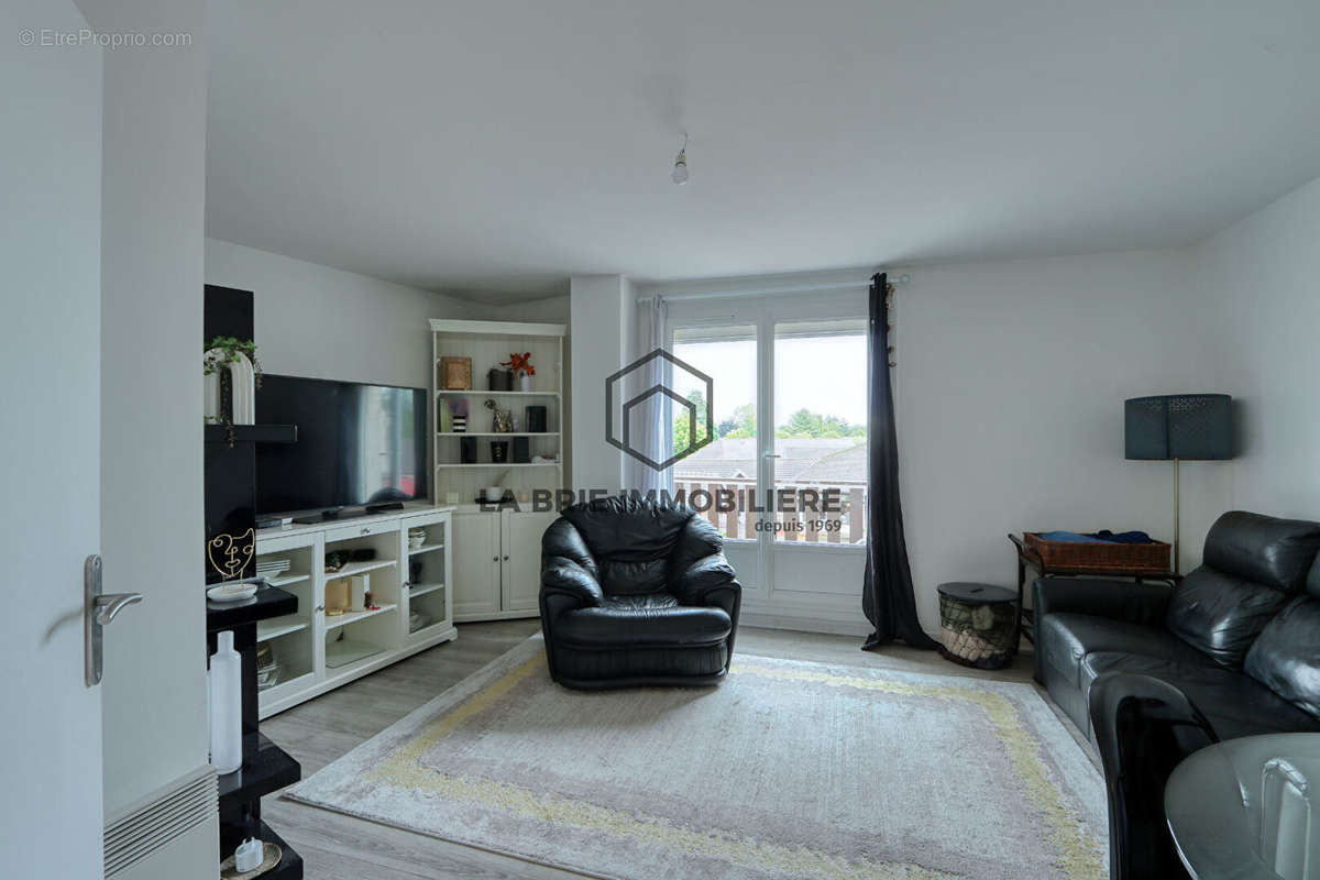 Appartement à MAROLLES-EN-BRIE