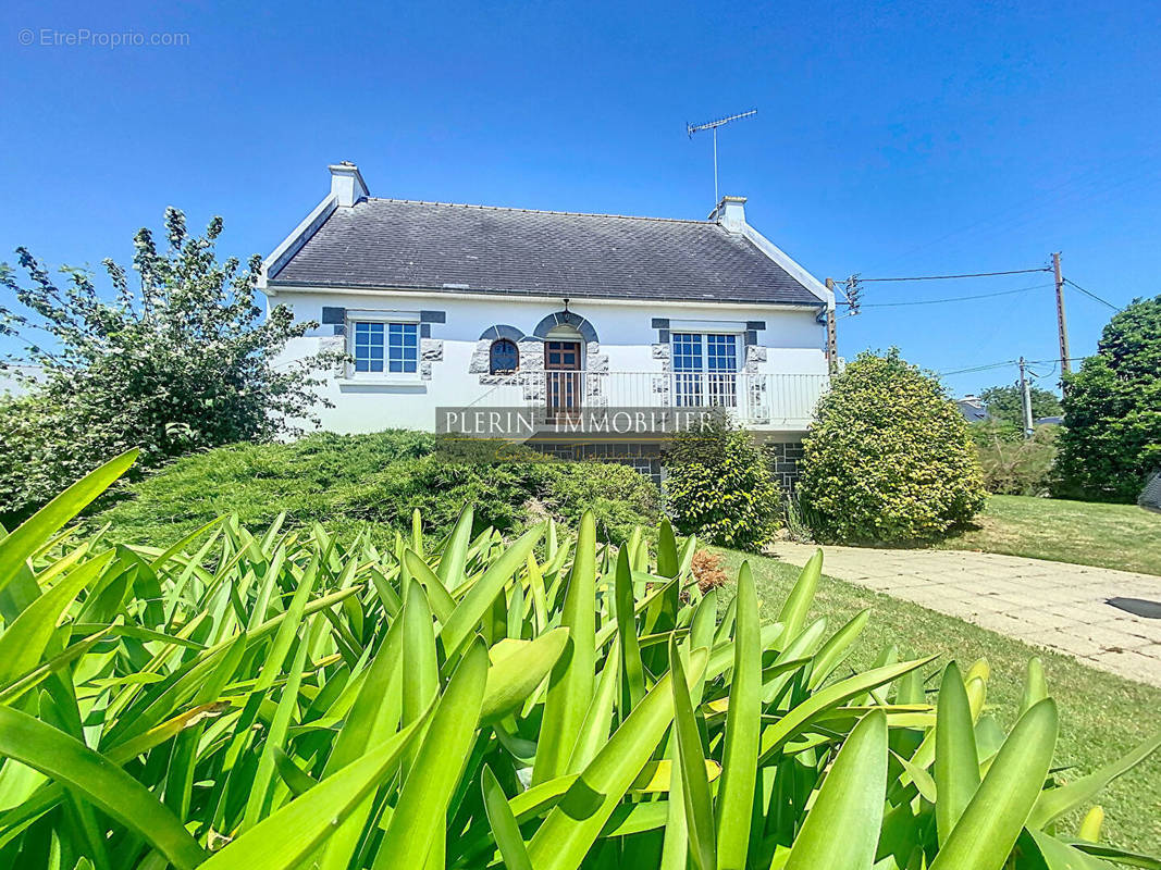 Maison à ETABLES-SUR-MER