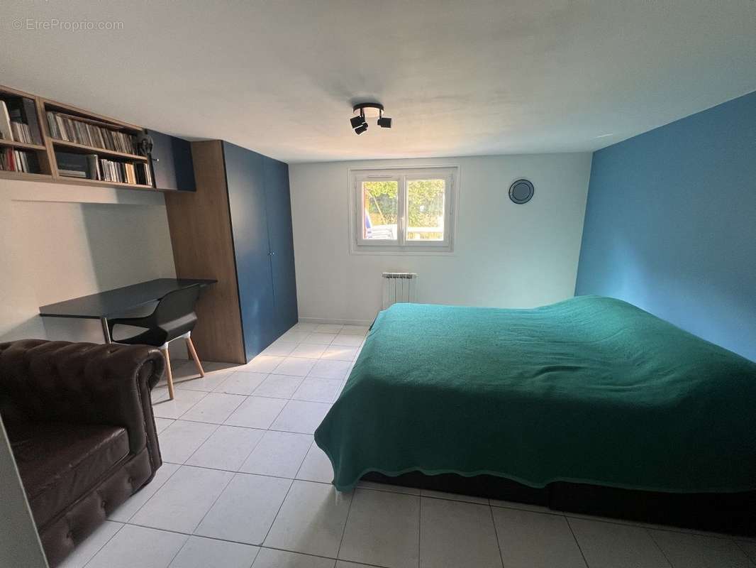 Appartement à BREUILLET