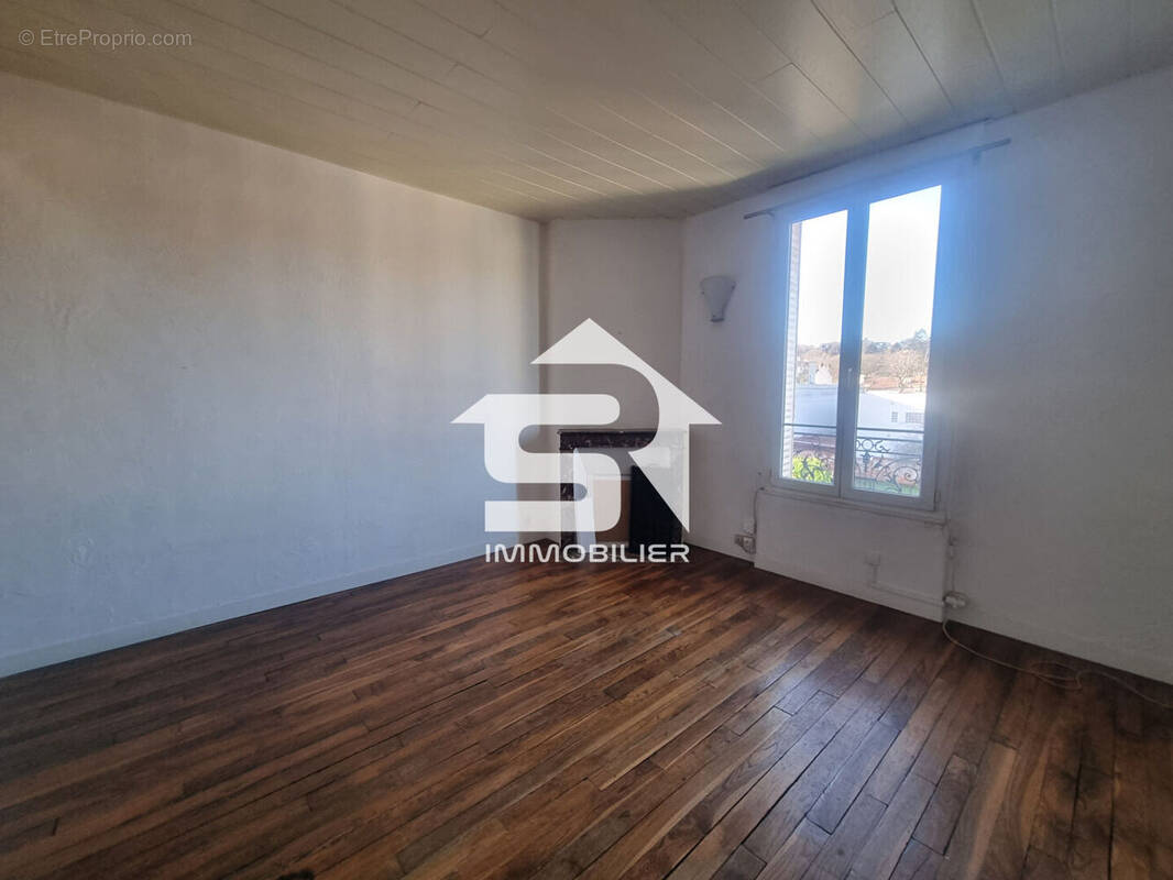 Appartement à ABLON-SUR-SEINE