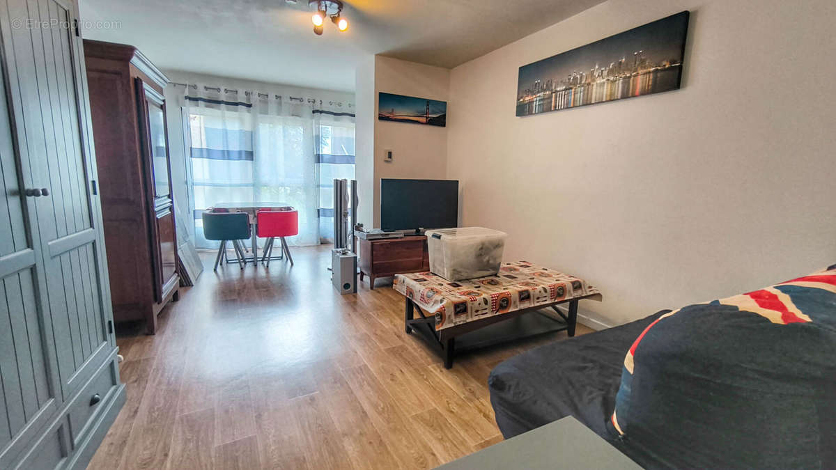 Appartement à SERRIS